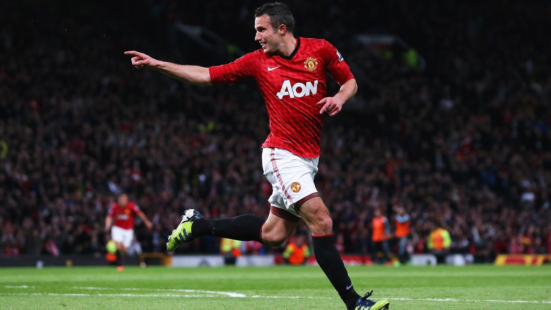 上海海港锋线搭档表现亮眼,上海海港新阵容