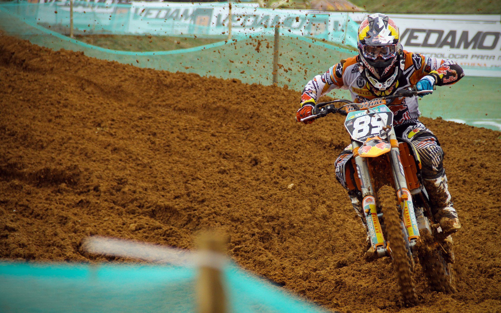 德甲:拜仁在退赛中小胜多特,积分榜领先优势扩大,德甲拜仁几连冠